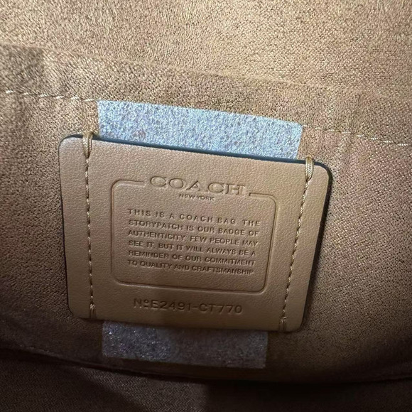 Coach Andrea Shoulder Bag In Crocodile-embossed Leather Black CT770 NWT - Picture 9 of 10